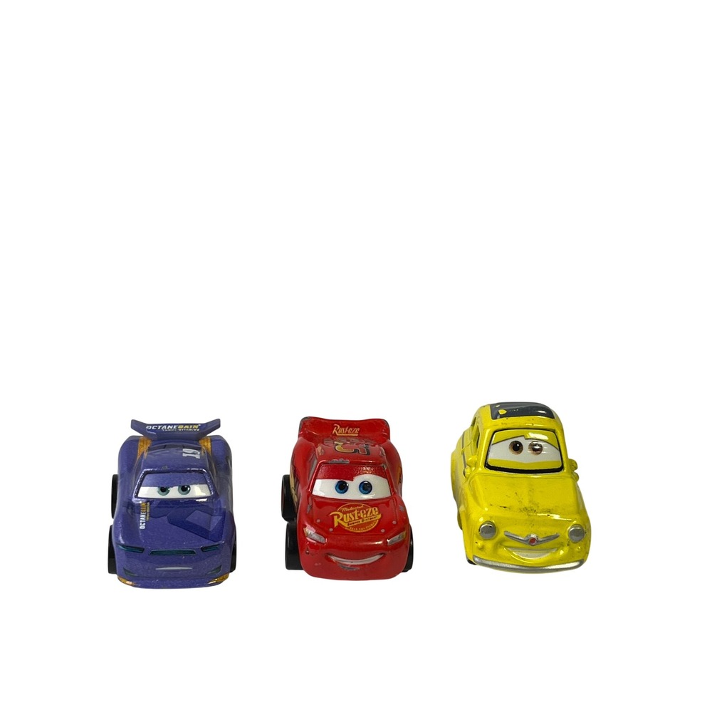 Disney Pixar Cars Mini Racers Lightning McQueen Luigi Bobby Swift Mattel Diecast